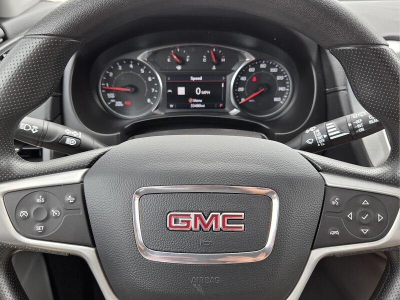 Used 2024 Sterling Metallic GMC FWD 4DR SLE image 31