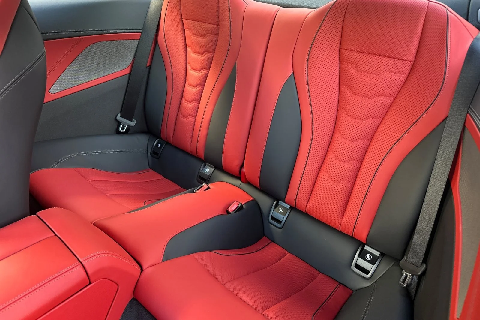 2026 BMW 8 Series 840i - Photo 11