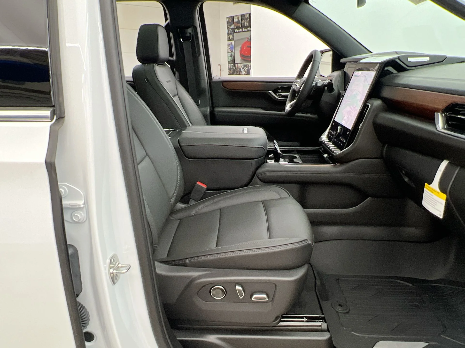 2026 GMC Yukon XL Denali - Photo 87