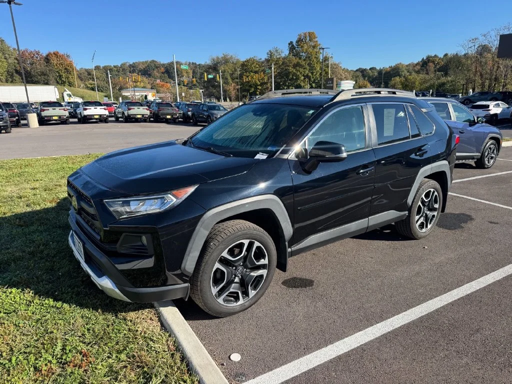 Used 2019 Black Toyota Adventure image 3