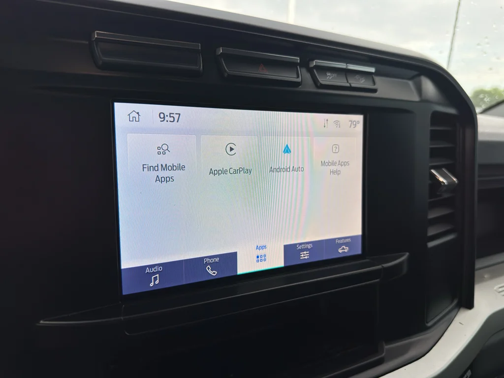 Used 2024 Oxford White Ford XL image 21