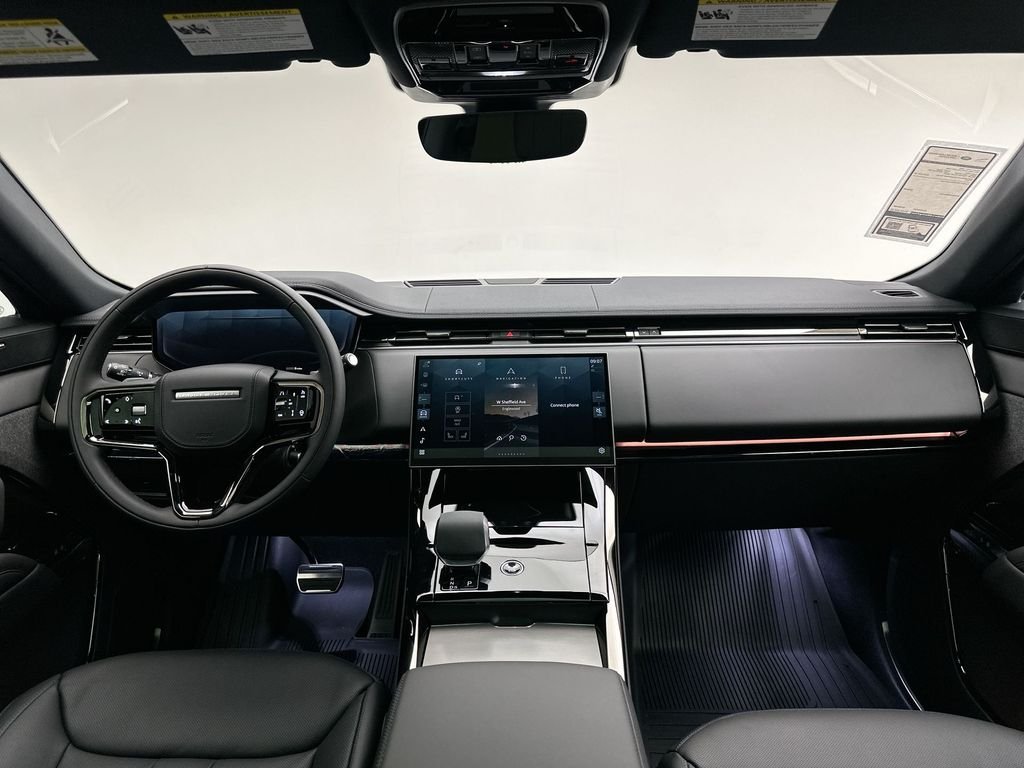 New 2027 Borasco Grey Metallic Land Rover Dynamic SE image 8