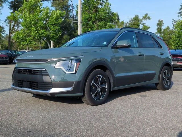 Used 2025 Green Kia EX image 2