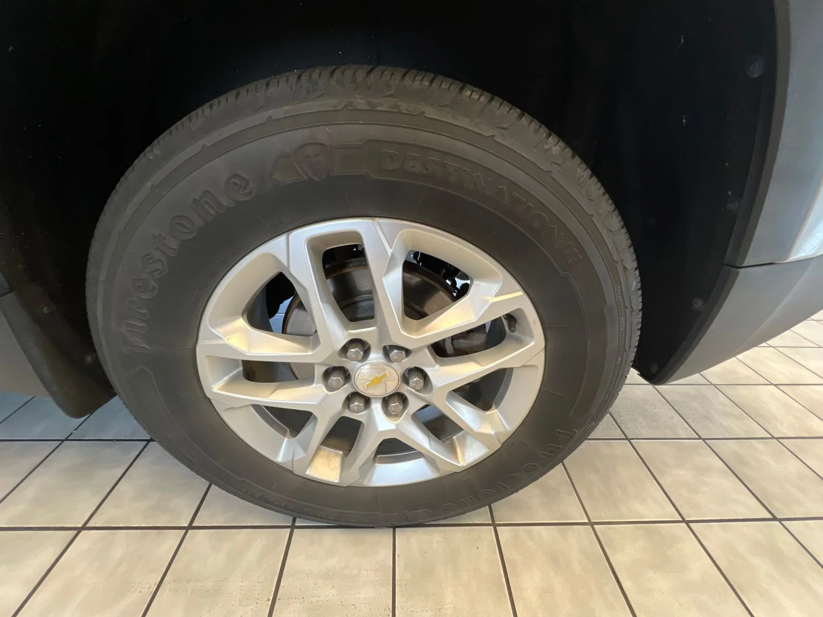 Used 2019 Silver Ice Metallic Chevrolet LT image 28