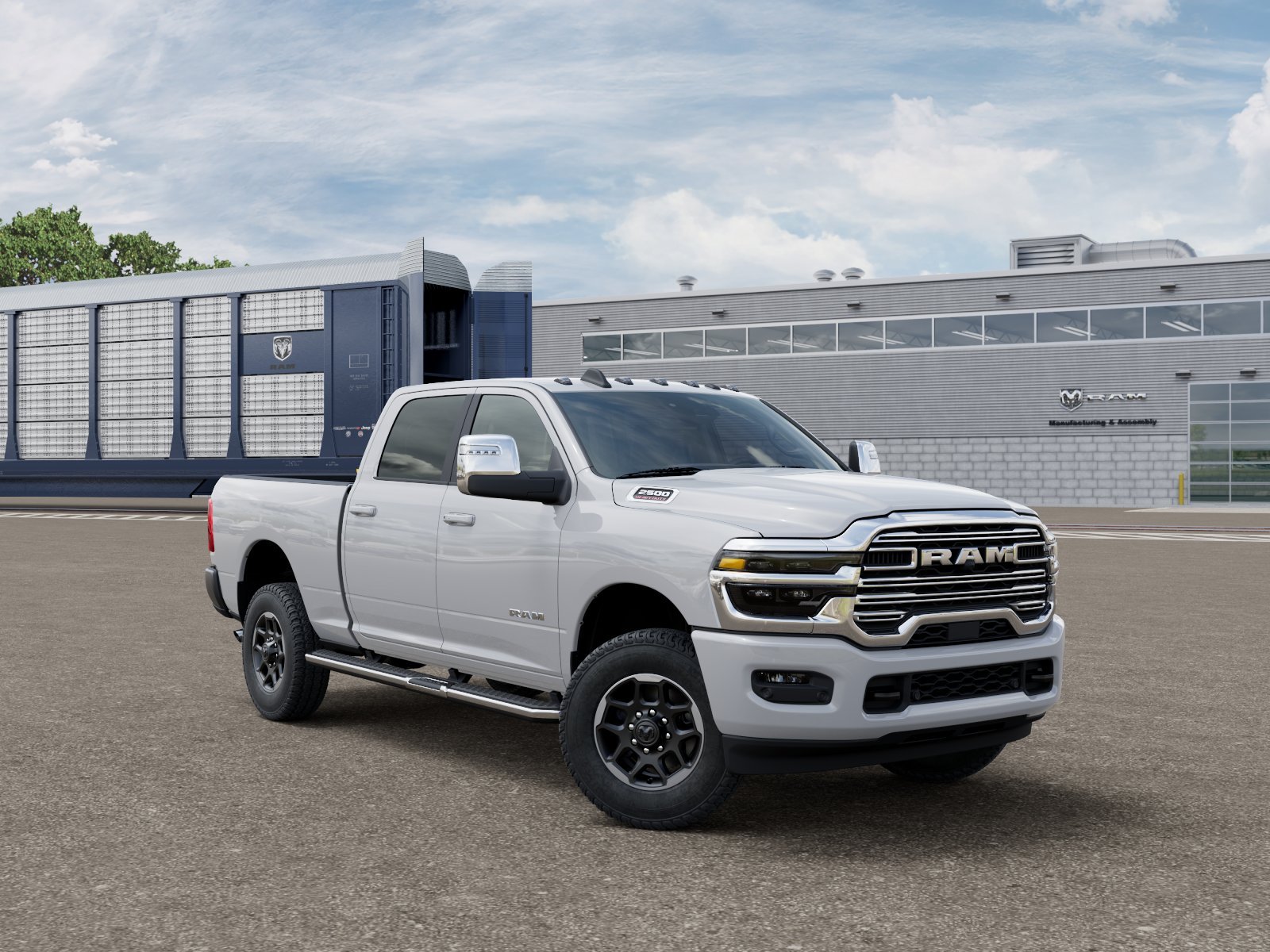 New 2026 Bright White Clear-Coat Exterior Paint RAM LARAMIE image 3