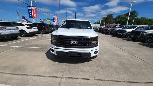 New 2026 Oxford White Ford XLT image 3