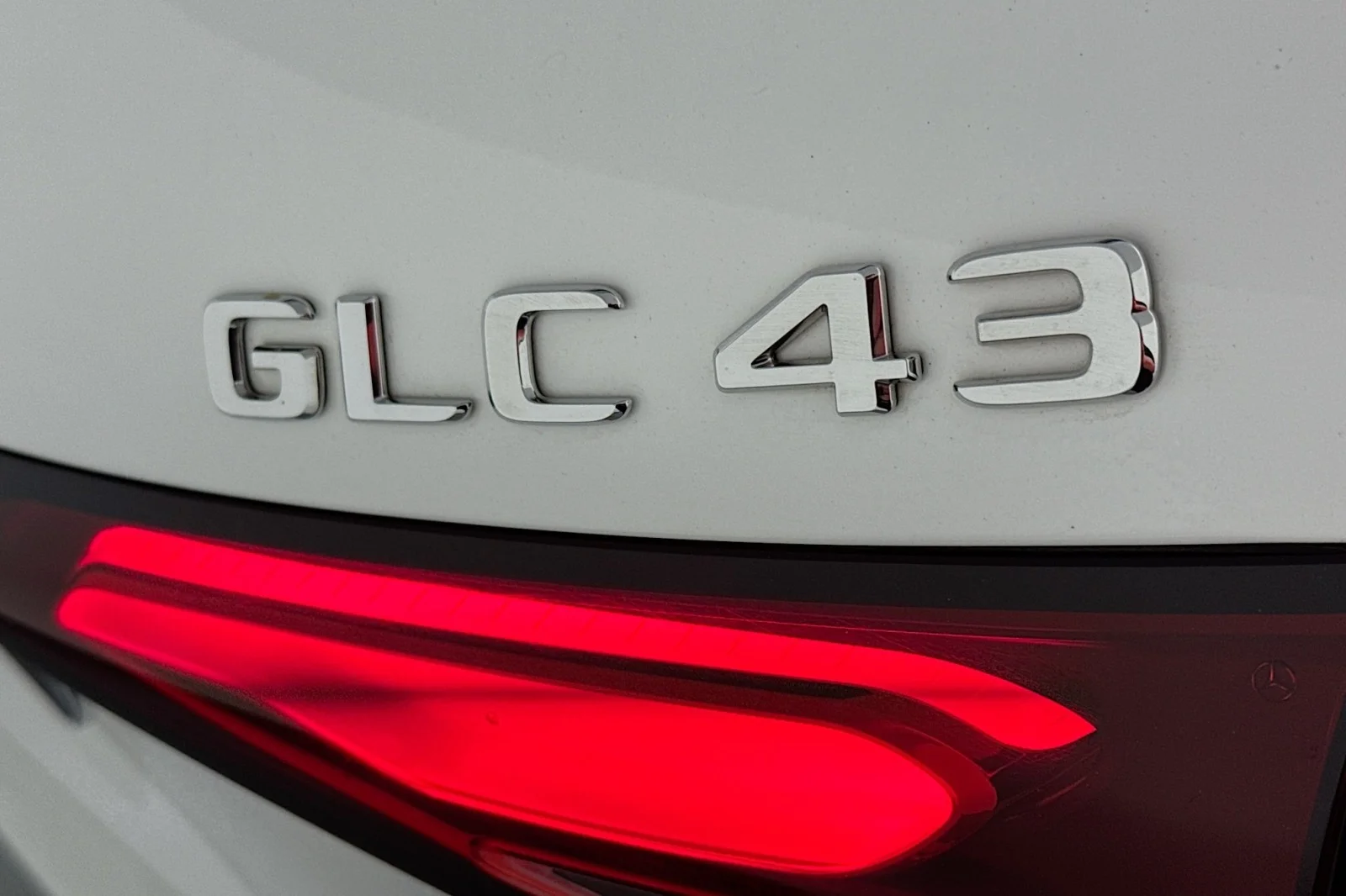 Certified Used 2025 Polar White Mercedes-Benz AMG® 43 image 9