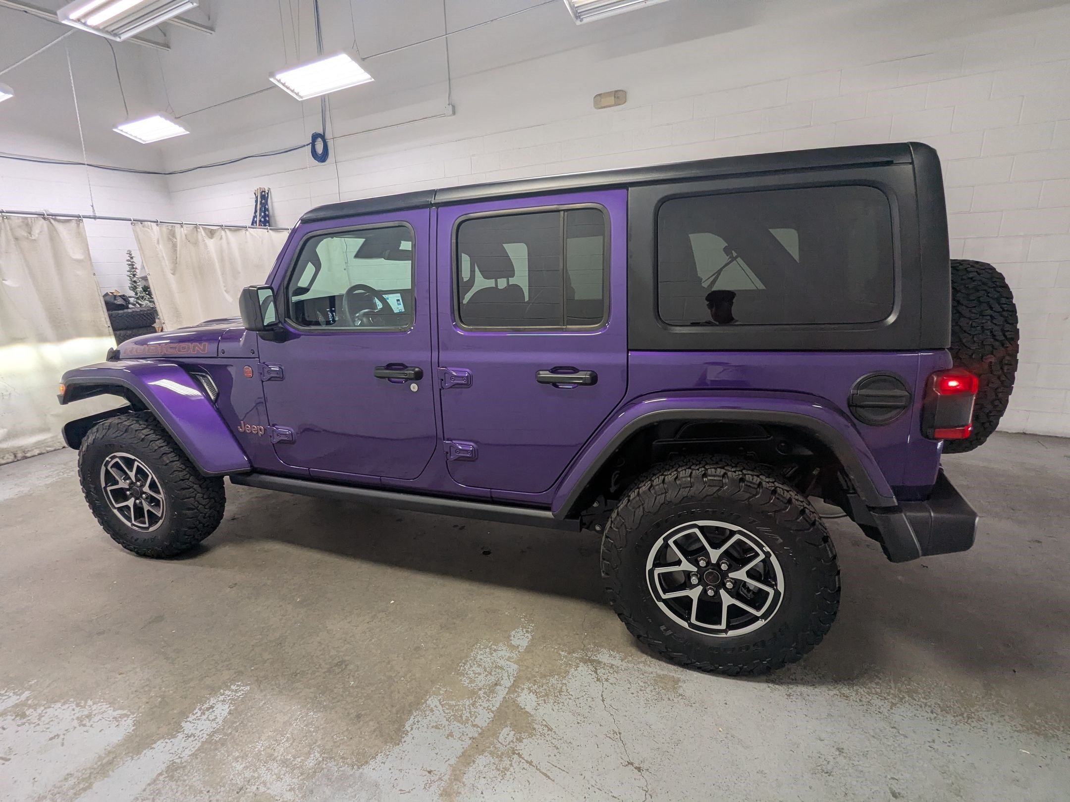 New 2026 Reign Exterior Paint Jeep Rubicon image 8