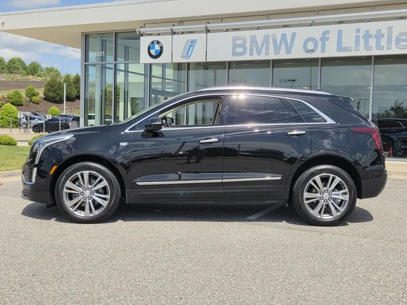 Used 2025 Black Metallic CADILLAC FWD 4DR PREMIUM LUXURY image 2