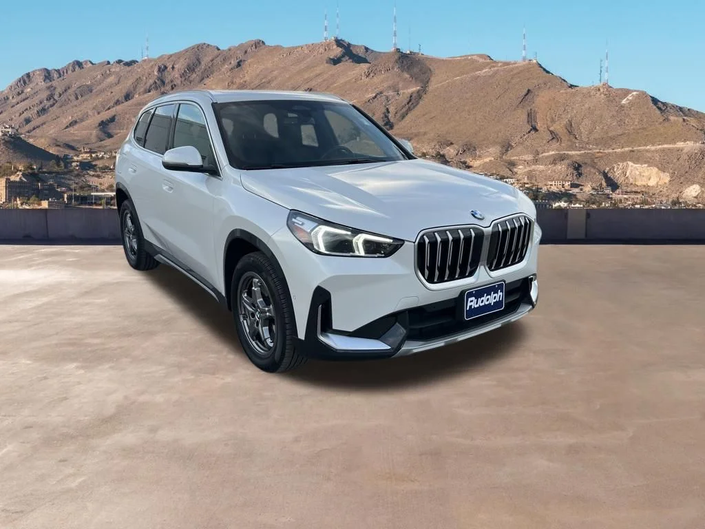 Used 2026 White BMW xDrive28i image 13