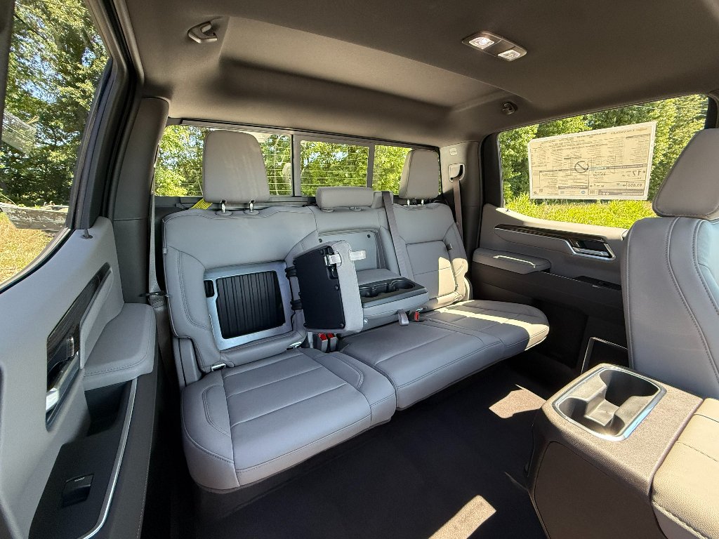 2026 Chevrolet Silverado 1500 RST - Photo 28