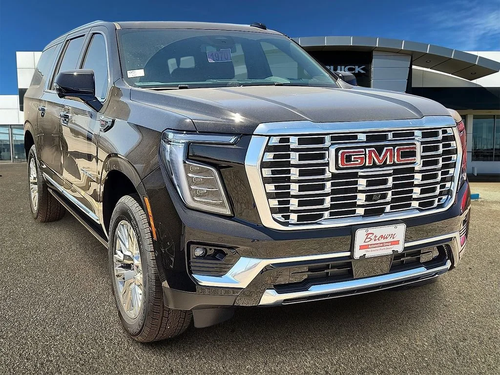 2026 GMC Yukon Denali AWD's photo