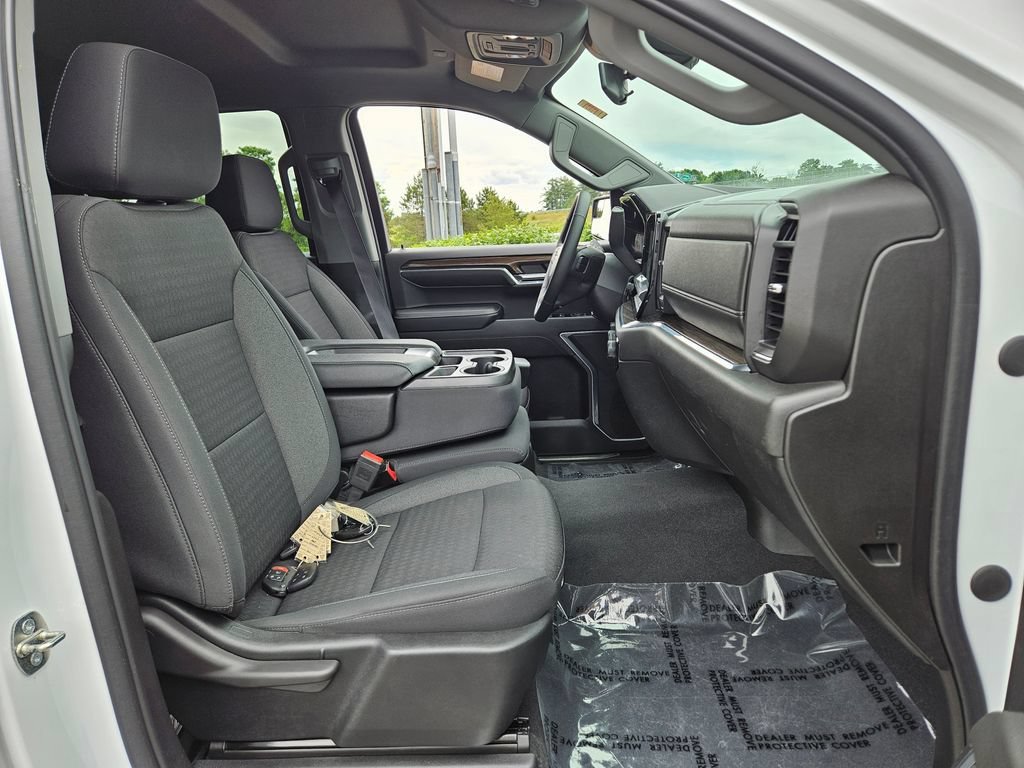 Used 2023 Summit White Chevrolet LT image 13