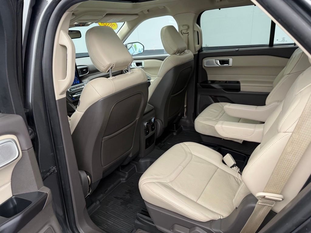 Used 2020 Gray Ford Platinum image 64