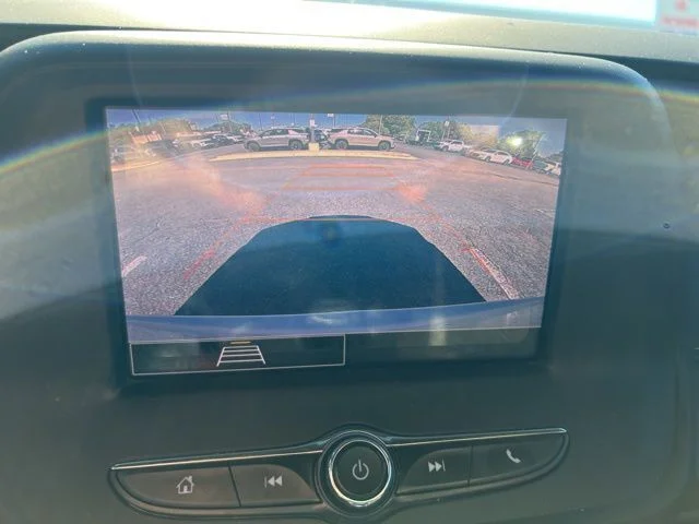 Used 2022 White Chevrolet LT1 image 11