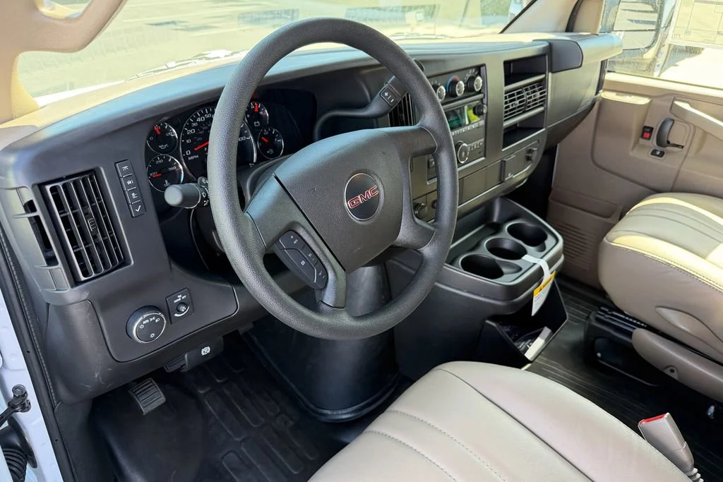 New 2026 Summit White GMC Work Van image 9