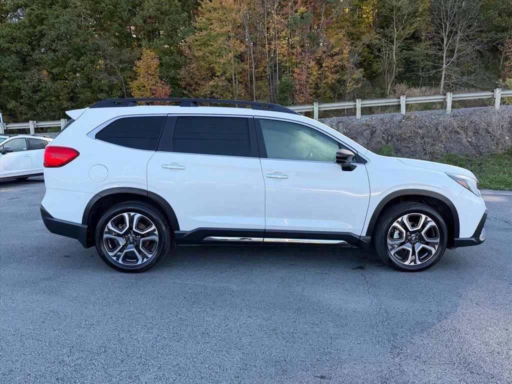 Used 2025 White Subaru Touring image 14
