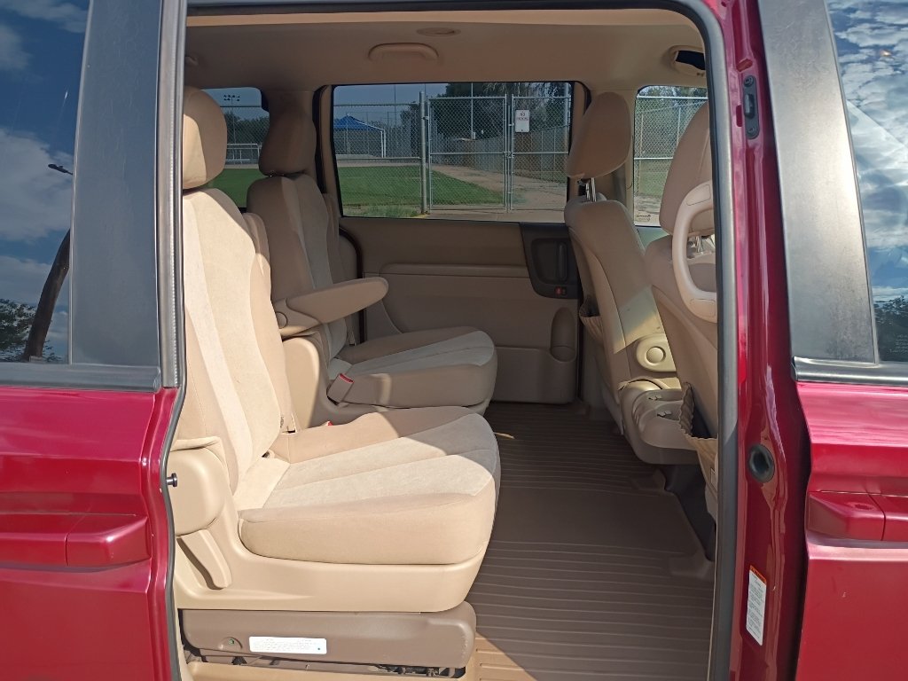 Used 2012 Claret Red Kia LX image 14