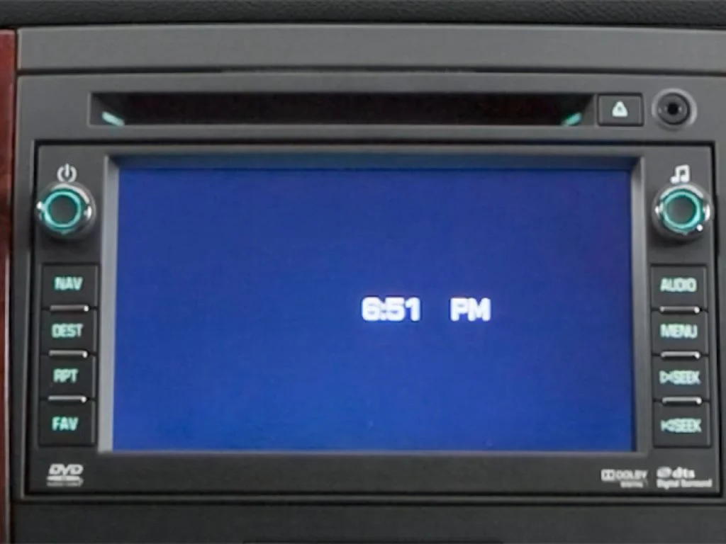 Used 2014 Black Chevrolet LT image 7