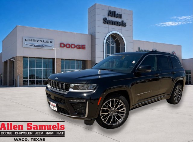 New 2026 Jeep Grand Cherokee Summit With Navigation &amp; 4WD
