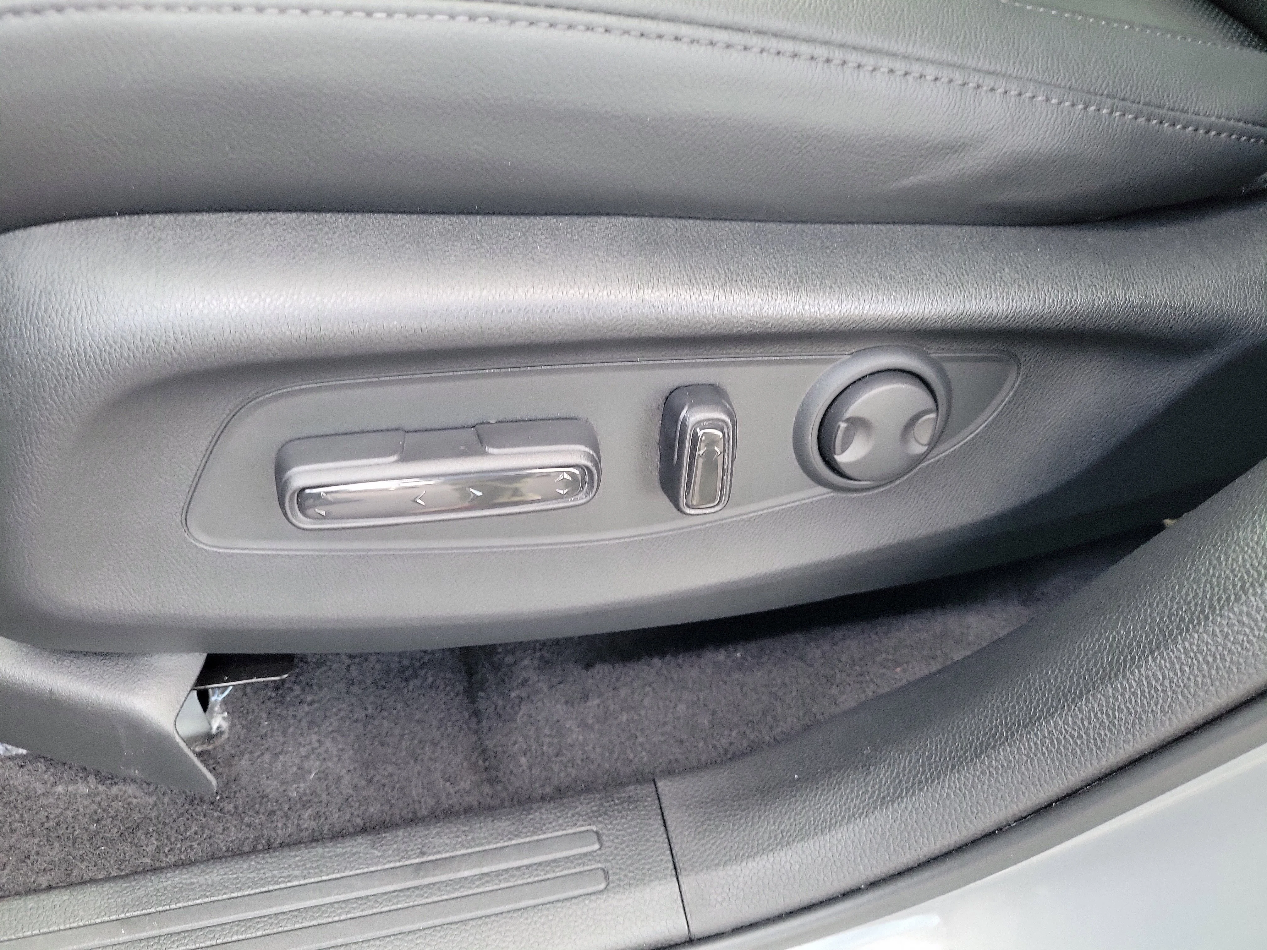 2024 Honda CR-V EX-L - Photo 17