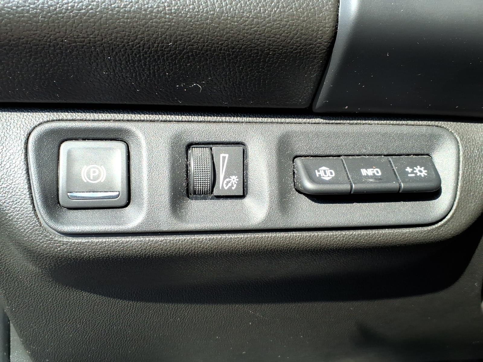 Used 2021 Ebony Twilight Metallic GMC Denali image 7