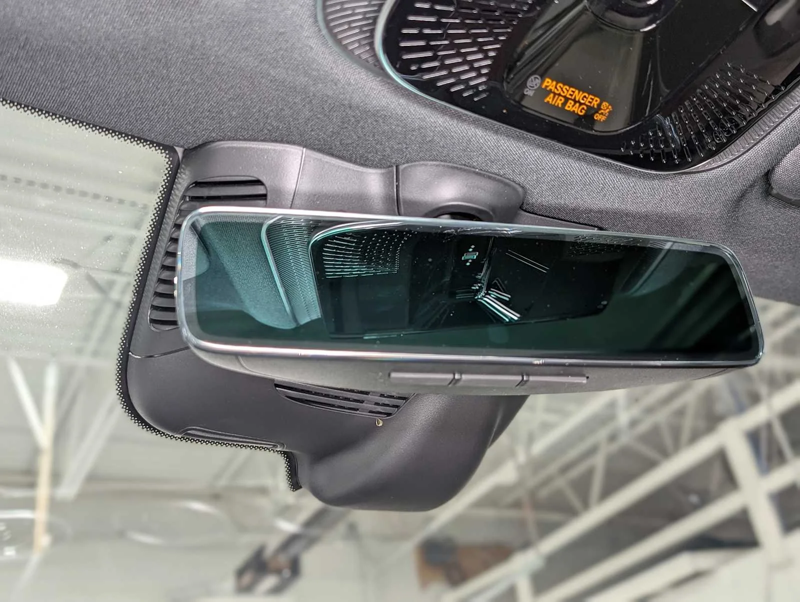 Used 2026  Mercedes-Benz GLC 300 image 31