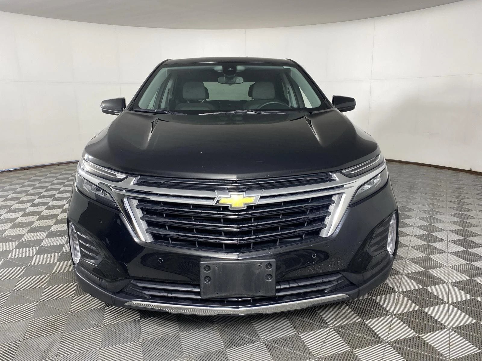 Used 2024 Mosaic Black Metallic Chevrolet LT image 2