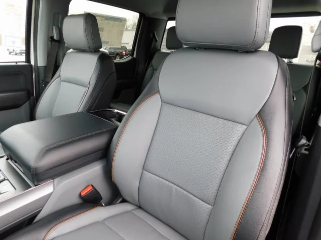 New 2026 Star White Metallic Tri-Coat Ford Lariat® image 64