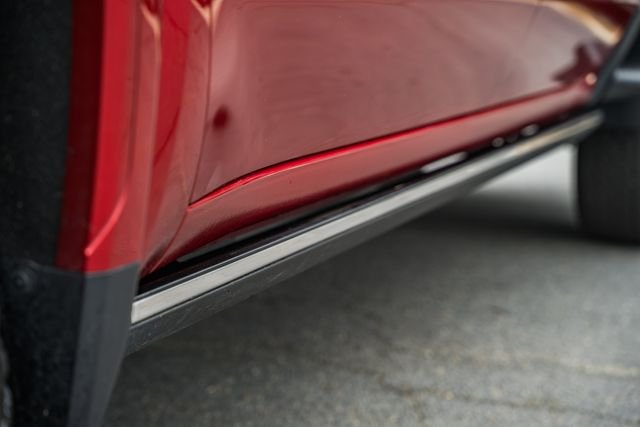 Used 2022 Cayenne Red GMC Denali image 20