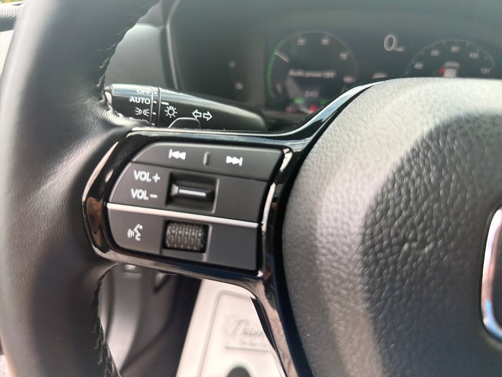 2023 Honda Accord Hybrid Touring - Photo 19