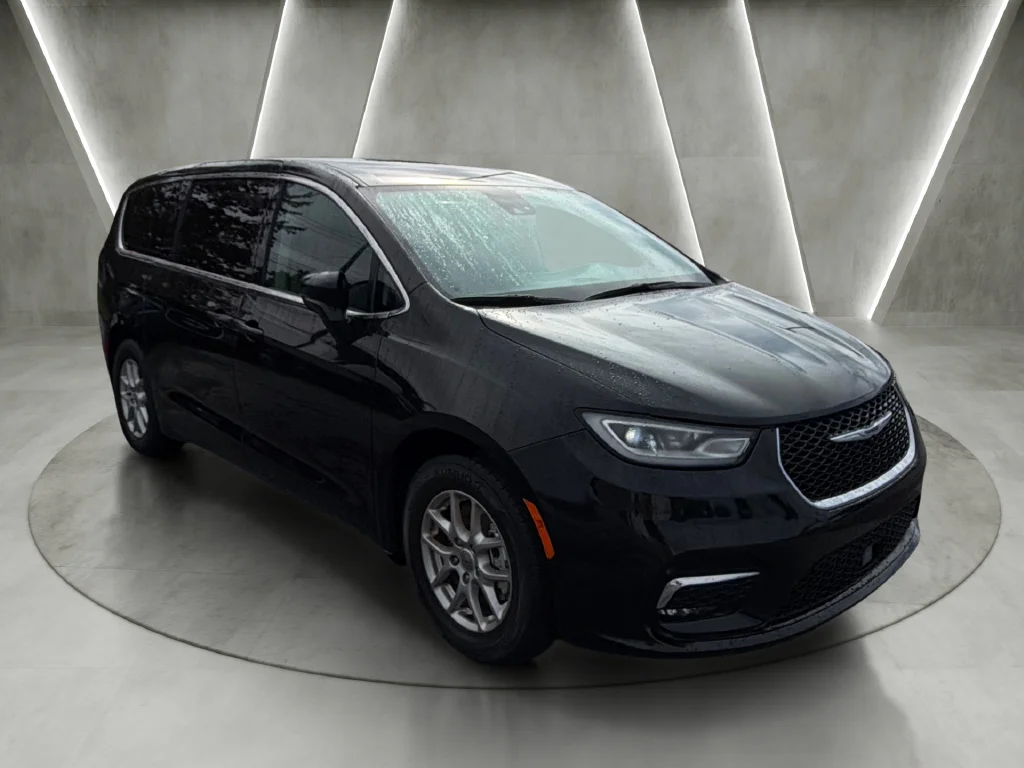 2024 Chrysler Pacifica