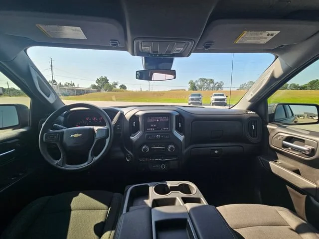 Used 2025 Black Chevrolet Custom image 12