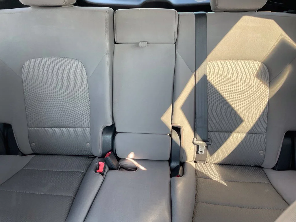 Used 2015 Gray Hyundai Base image 24