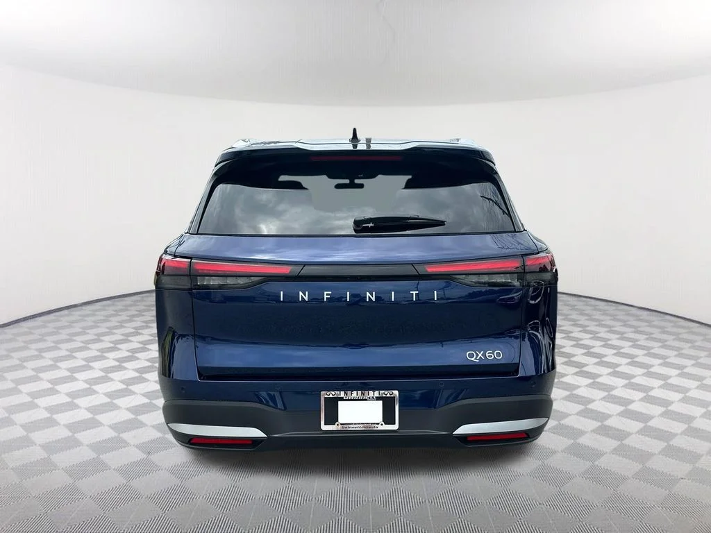 Used 2026 Blue INFINITI LUXE image 6