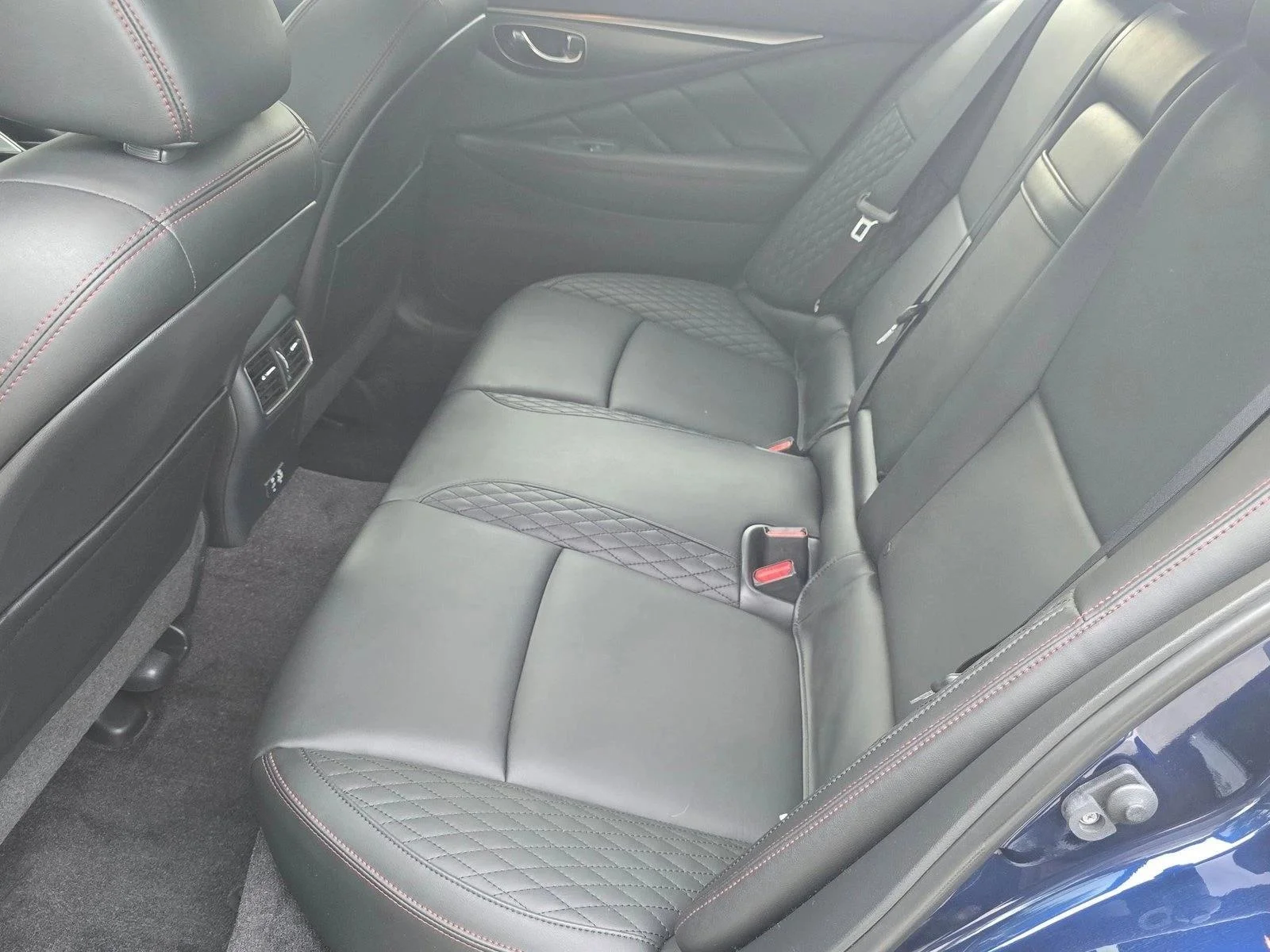 Used 2024 Grand Blue INFINITI RED SPORT 400 image 20