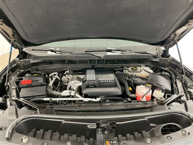 Used 2024 Black Chevrolet Premier image 30
