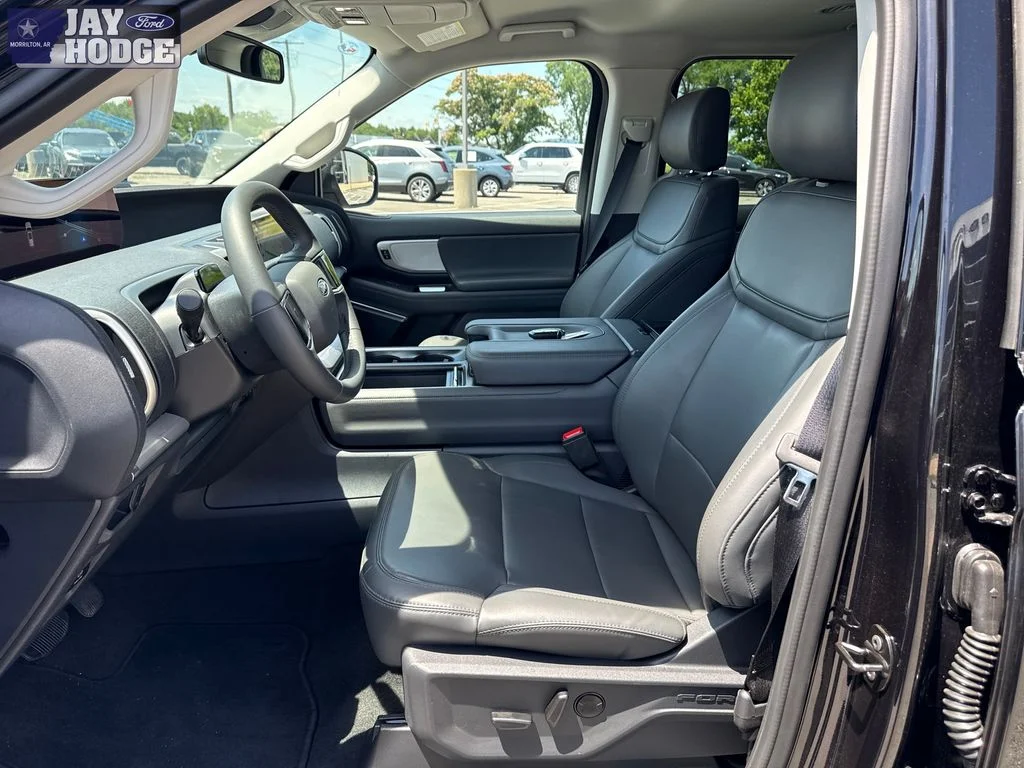 New 2026 Agate Black Metallic Ford Active image 21