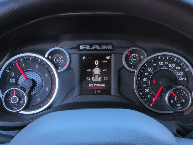 2026 RAM 3500 Tradesman - Photo 38