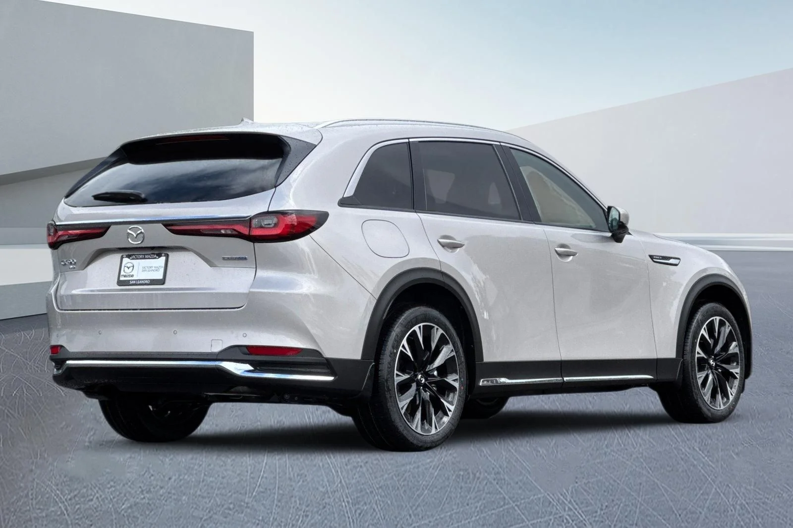 New 2026 Platinum Quartz Metallic Mazda Premium Plus AWD image 3