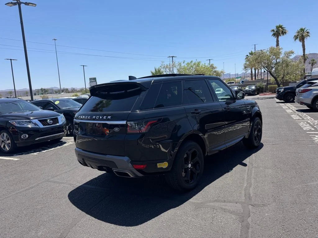 Used 2020 Black Land Rover HSE image 5
