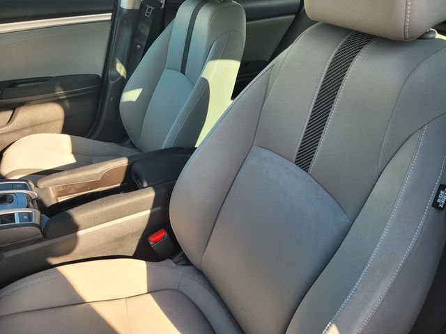 Used 2016  Honda EX image 13