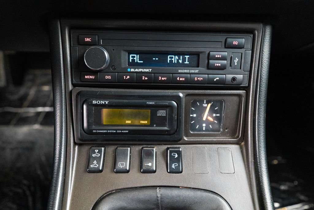 Used 1994 Black Porsche Base image 25