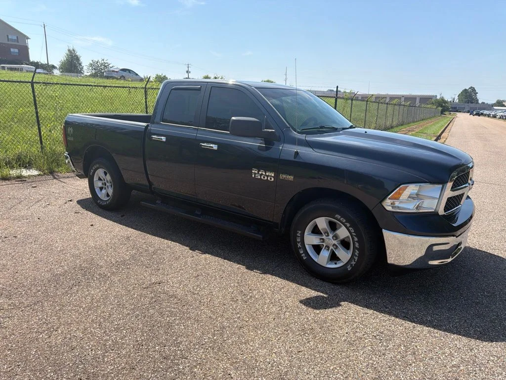 Used 2016 Gray Ram SLT image 13