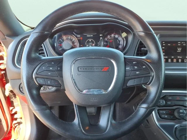 Used 2018 Red Dodge SXT image 23