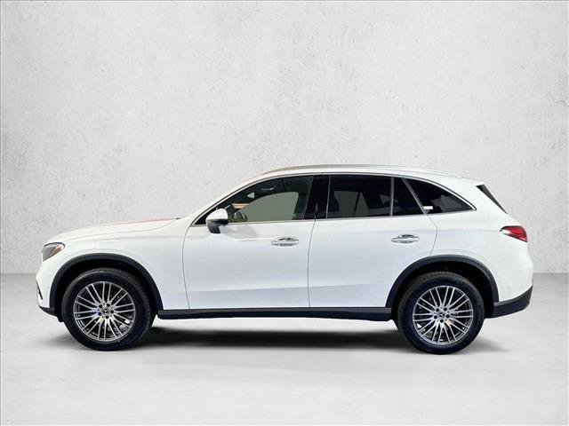 New 2026 Polar White Mercedes-Benz GLC 300 image 38
