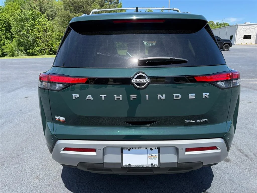 2024 Nissan Pathfinder SL - Photo 6