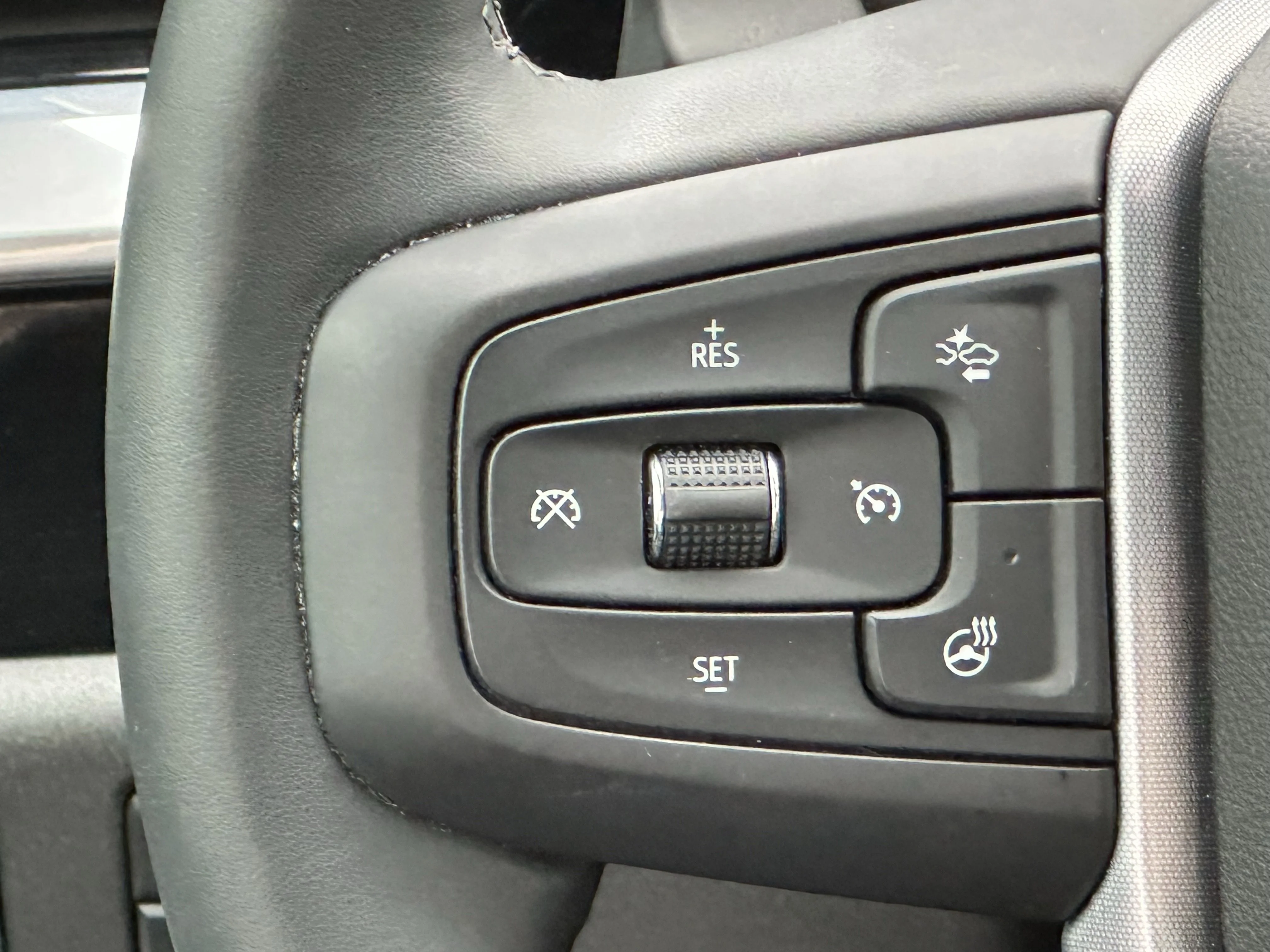 Certified Used 2025 White GMC Elevation image 13