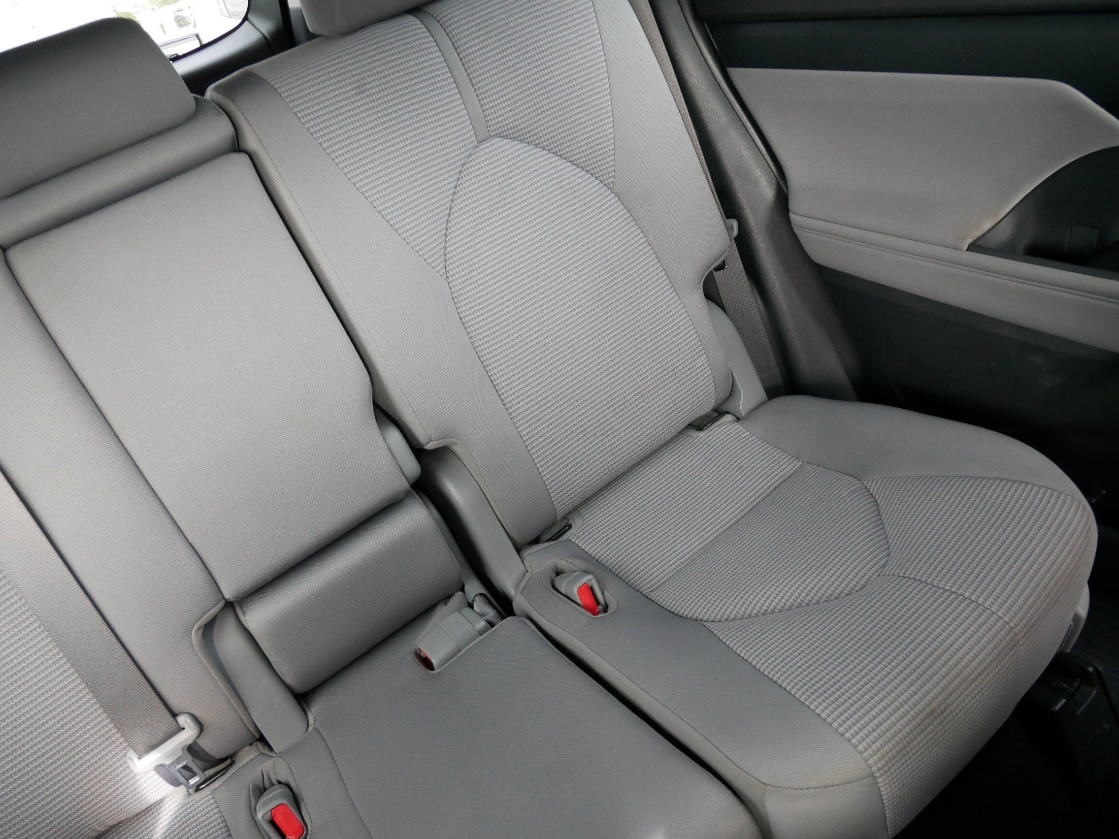 Used 2023 Celestial Silver Metallic Toyota L image 13