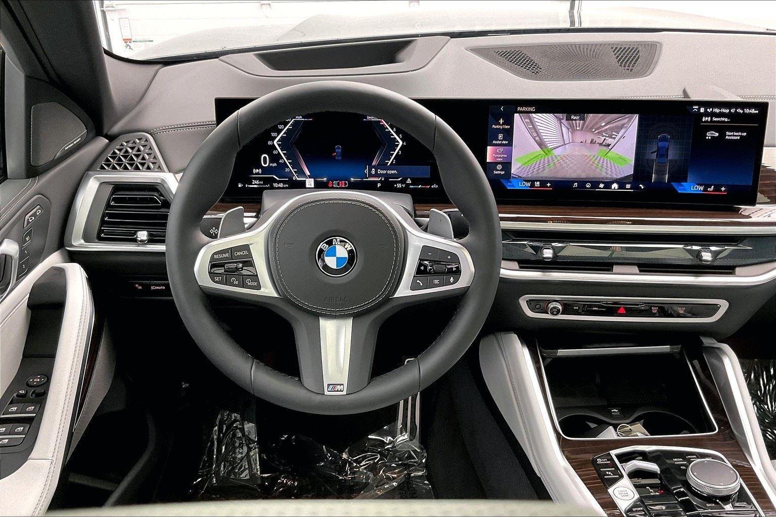 Certified Used 2025 Black Sapphire Metallic BMW xDrive40i image 5